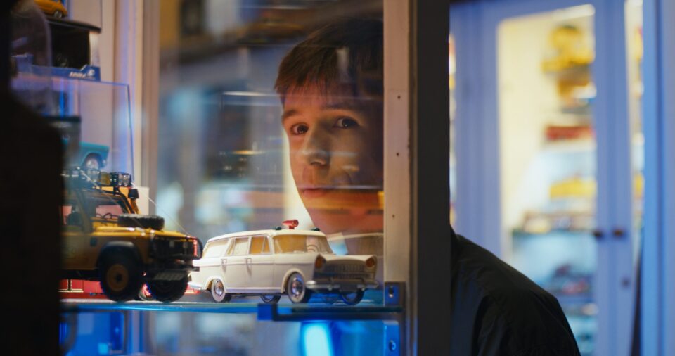 THE-FIRST-KISS-MIGUEL-LAFUENTE-1-copia-scaled